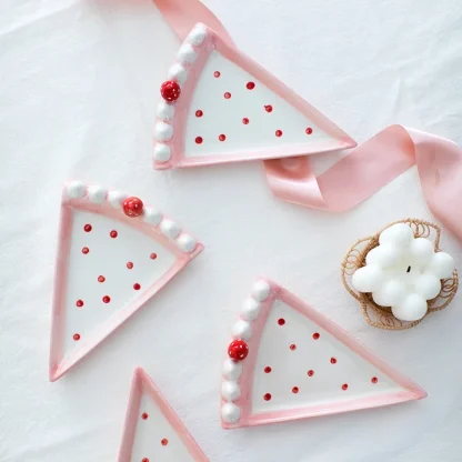 Cute Pink Cake Dish Set - Image 3