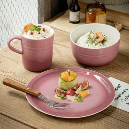 Round Plain Pink Dish Set