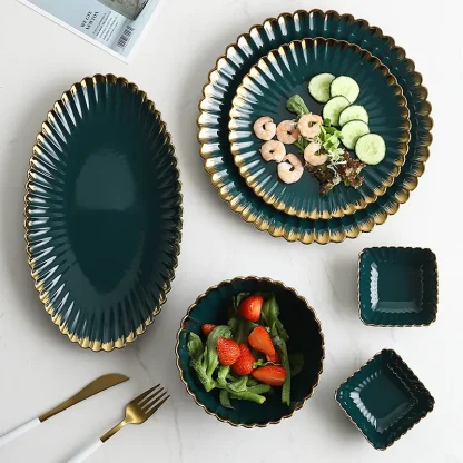 Retro Scalloped Edge Dish Set