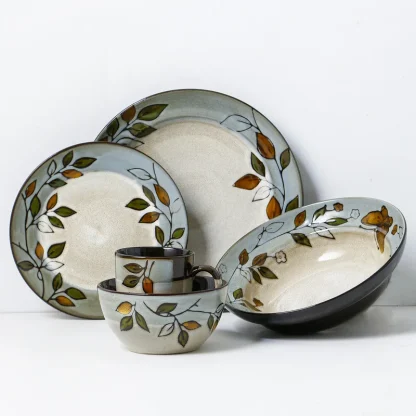 Round Leaf Print Dish Set
