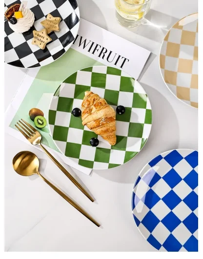 Checkered Print Round Dish Set - Image 6